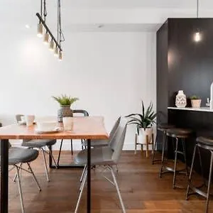 Sleek In The Heart Of Little Italy By Den Montreal